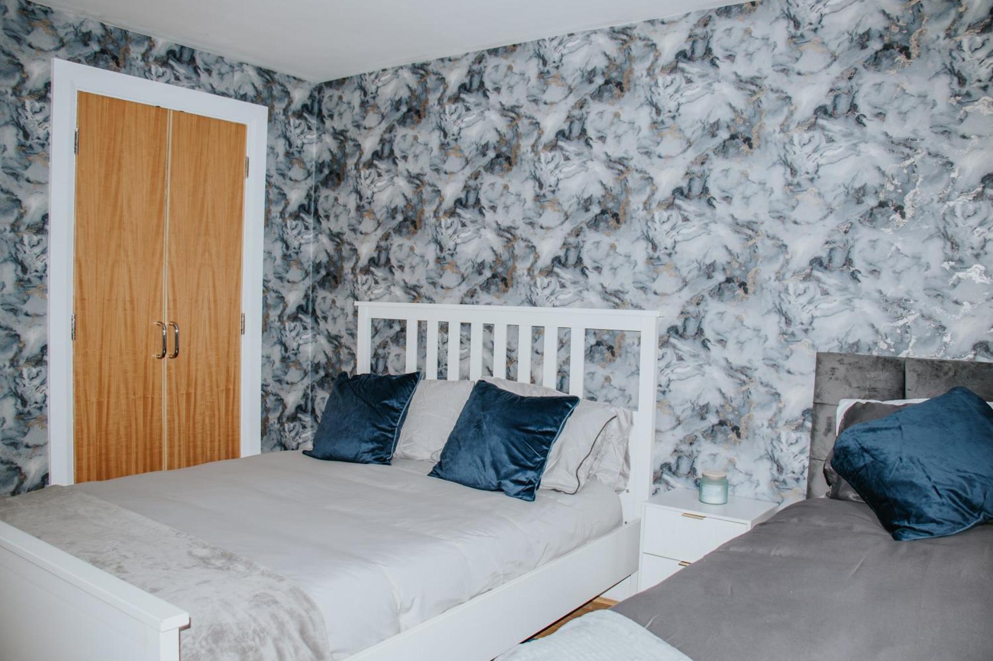 Whitehall Square Apartments- Queen's Quarters Appartement